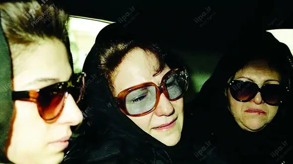 تصاویر منتشر نشده از تشییع پیکر رقیه چهره آزاد در سال ۱۳۷۳