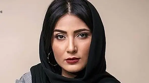 استایل متفاوت سمیرا حسن پور لب حوض + عکس