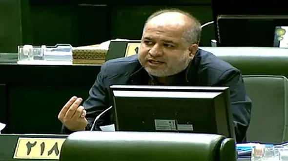  افشای رانت ۱۵ میلیاردی برای علی دایی / ۲۳ فروند هواپیما با مبلغ بسیار ناچیز فروختند+ فیلم 