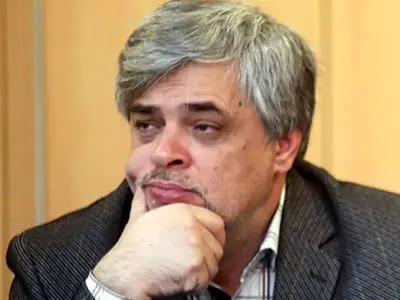 می خواهند مثل لیاخوف مجلس را به توپ ببندند/ اصرار نمایندگان تندرو برای بازگشایی مجلس برای فتنه انگیزی است 