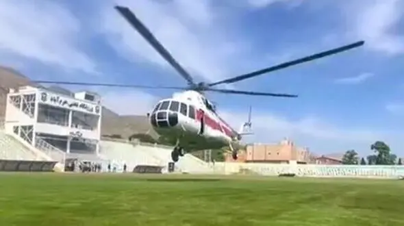 برکناری مدیرعامل هلال احمر لرستان در پی استفاده از هلی کوپتر برای خشک کردن چمن ورزشگاه تختی !