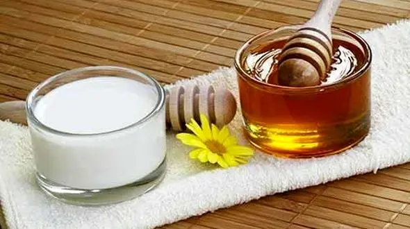 روغنی طبیعی برای روشن کردن تیرگی آرنج