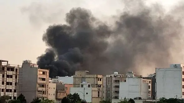 ماجرای دود سیاه و غلیط در آسمان اصفهان چه بود؟