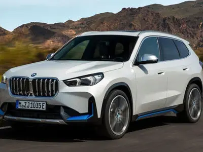 سرنوشت نامعلوم خریداران  iX1- BMW پرشیا خودرو / وعده تحویل 5 ماهه، انتظار بیش از یک سال!