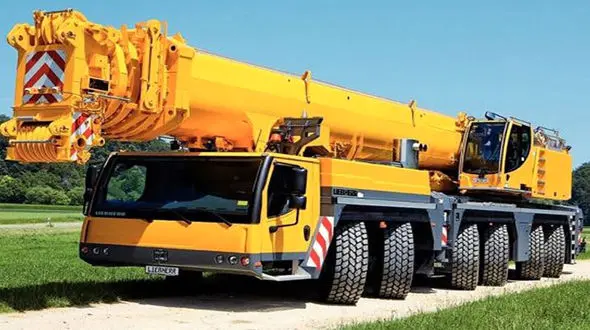 برق گرفتگی دسته جمعی کارگران + فیلم