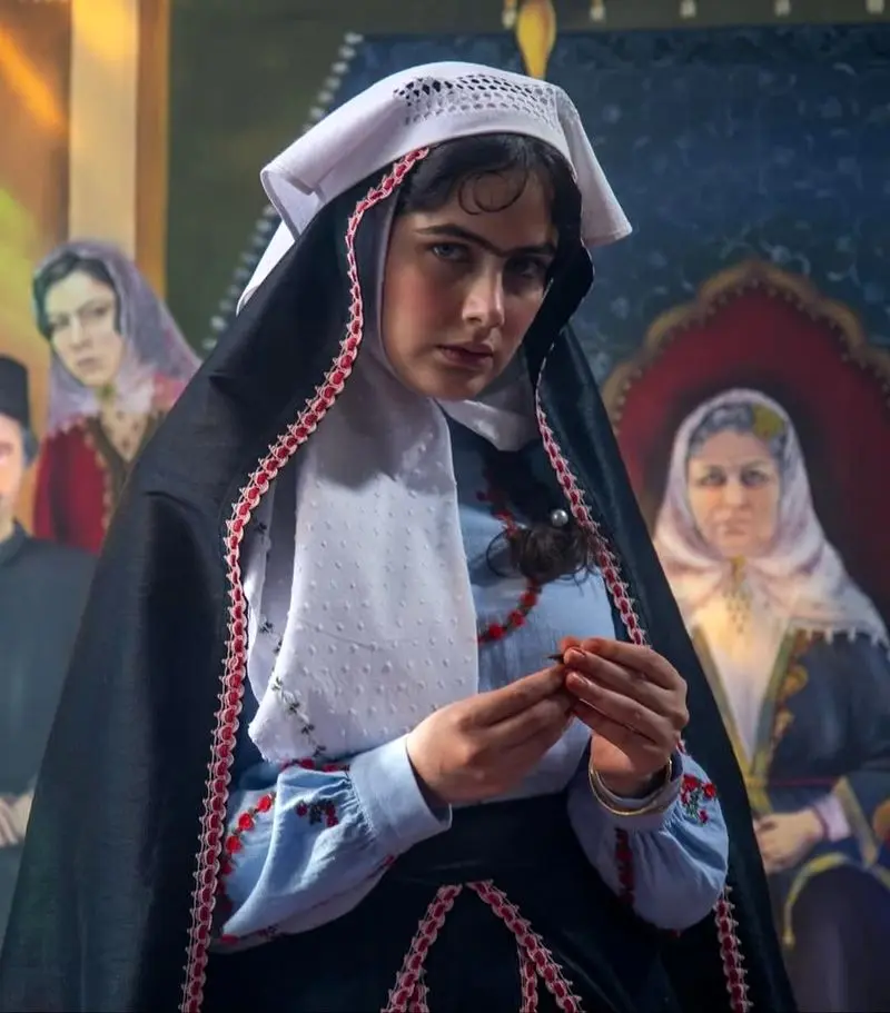 بازیگران سریال بامداد خمار  