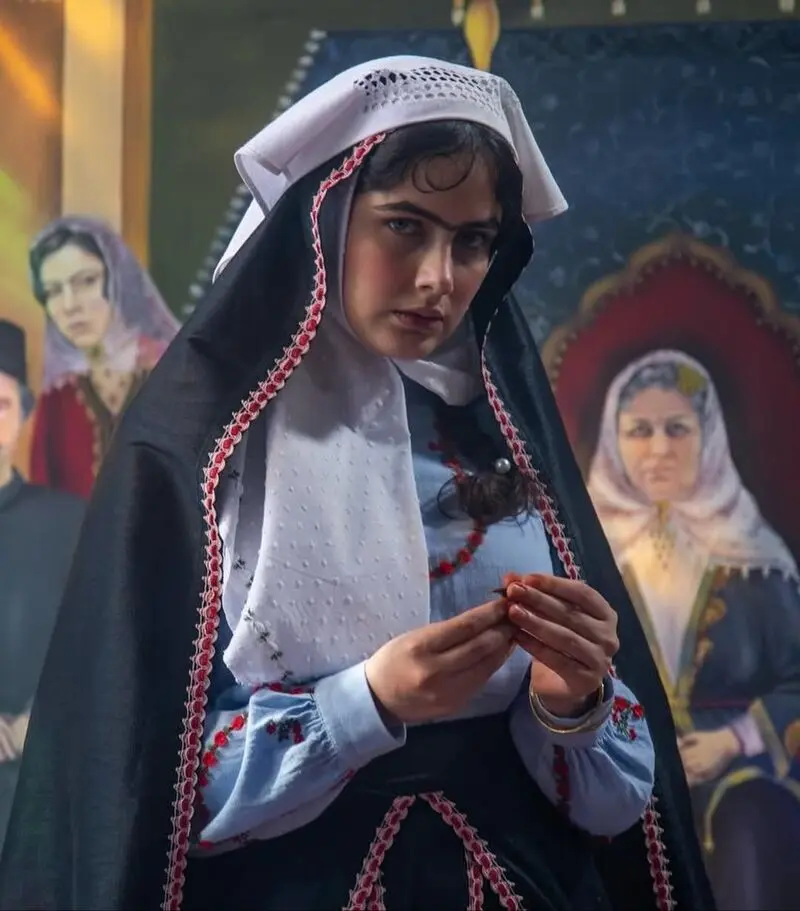 بازیگران سریال بامداد خمار  