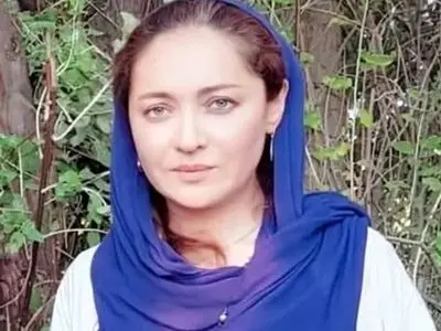 عکس| سفر زمان؛ «نیکی کریمی، خسرو شکیبایی و پرویز پرستویی» در پشت صحنۀ «روانی»