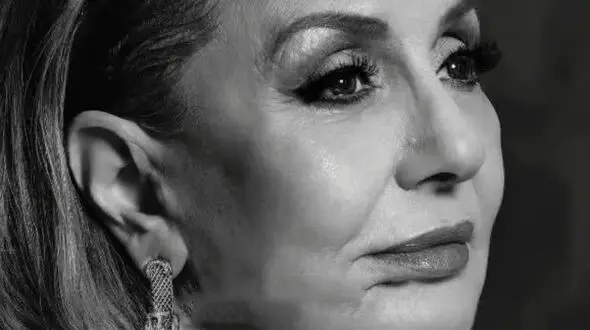 عکس ها / سفر در زمان | «گوگوش» در کنار «بهروز وثوقی» در سال ۱۳۵۵ 