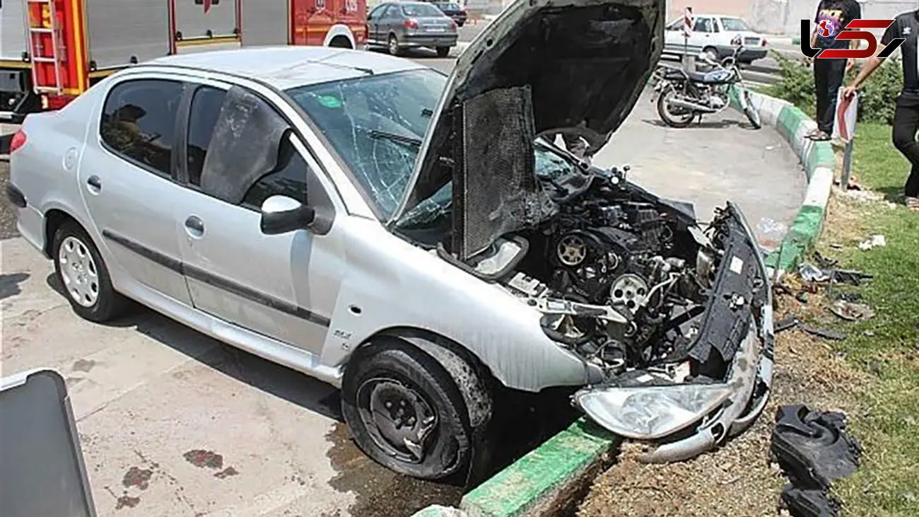 ببینید / پشتک زدن وحشتناک پژو ۲۰۶ صندوق‌دار در یک جاده کوهستانی