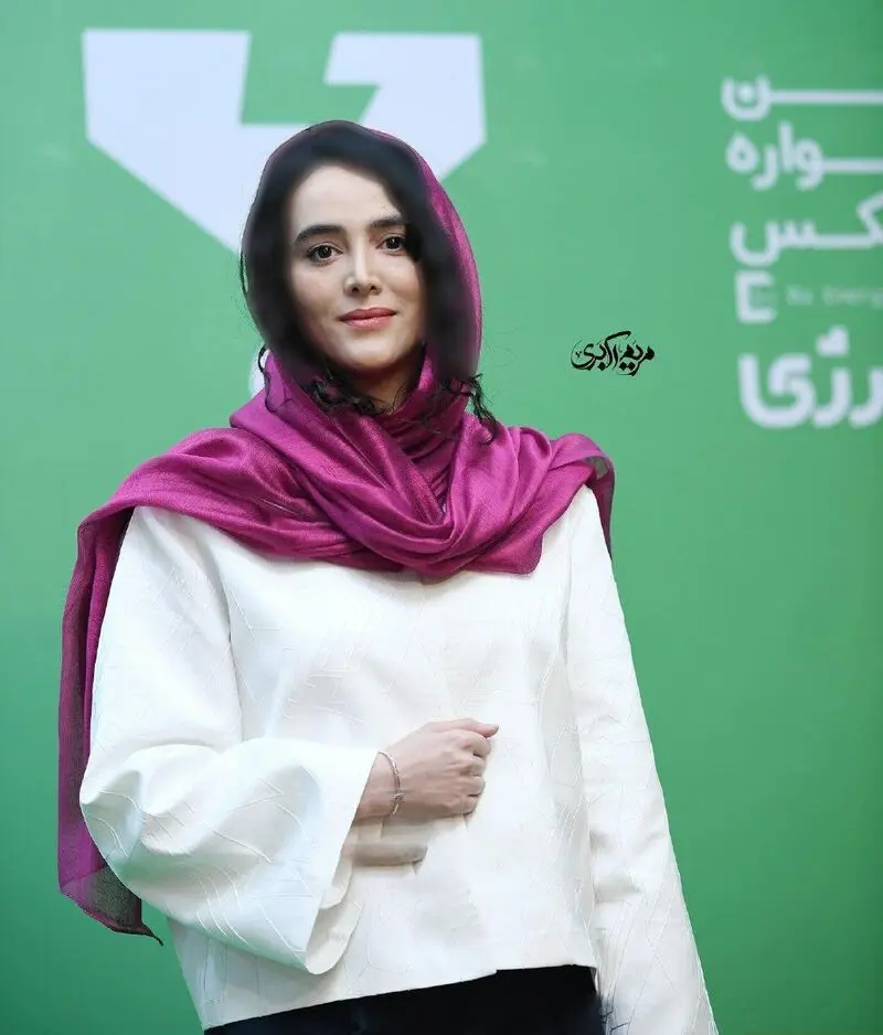 پونه عاشورپور