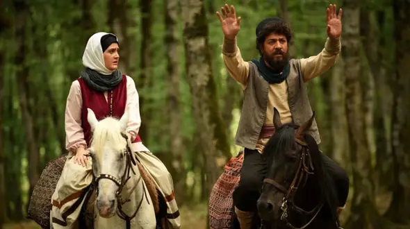 عکس های خارج از سریال خانم بازیگر نقش بانو دلارا در سریال مهیار عیار + بیوگرافی