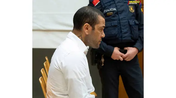 اولین عکس از دادگاه  دنی الوز بخاطر تجاوز جنسی 