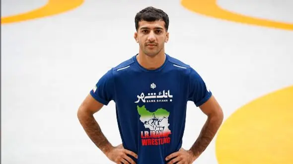 کشتکار حریف چینی را برد و صعود کرد + فیلم