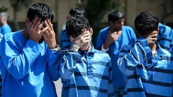 عملیات نیمه‌شب پلیس در کرمان با دستگیری 20 سارق