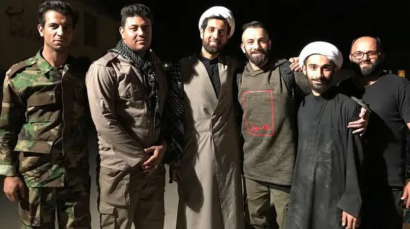 حضور خواننده پر حاشیه در مناطق زلزله زده +عکس