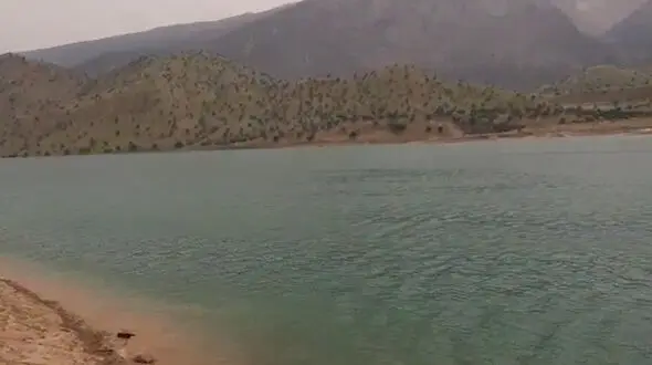 
سرگردانی مردم تشنه حاشیه رود کارون در شمال خوزستان +فیلم
