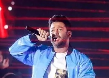 فیلم / کنسرت پرهیاهوی محمدرضا گلزار با حضور بازیگران جومونگ و پایتخت و سلطان‌های آی‌فیلم / تو خراب کردی همه چیزو ...