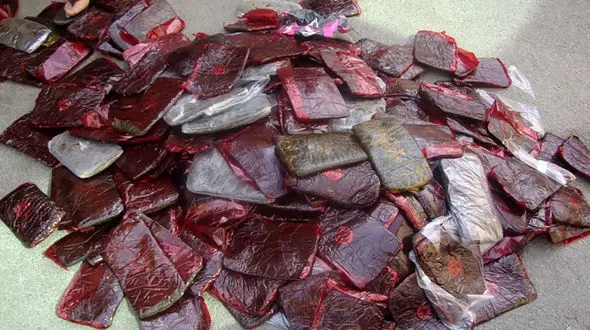 ردزنی قاچاقچیان، ماموران پلیس را به محموله یک تنی مواد مخدر رساند