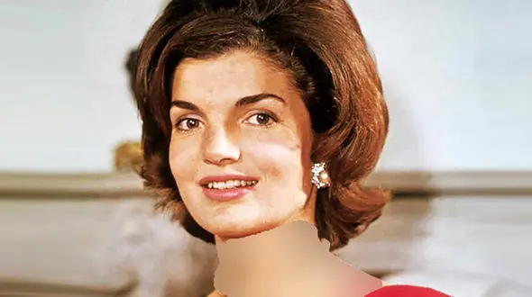 او بانوی اول آمریکا بود و بانوی اول تابستان شد / خیره کننده ترین لباس های تابستانی حتی لب ساحلی ! + عکس ها