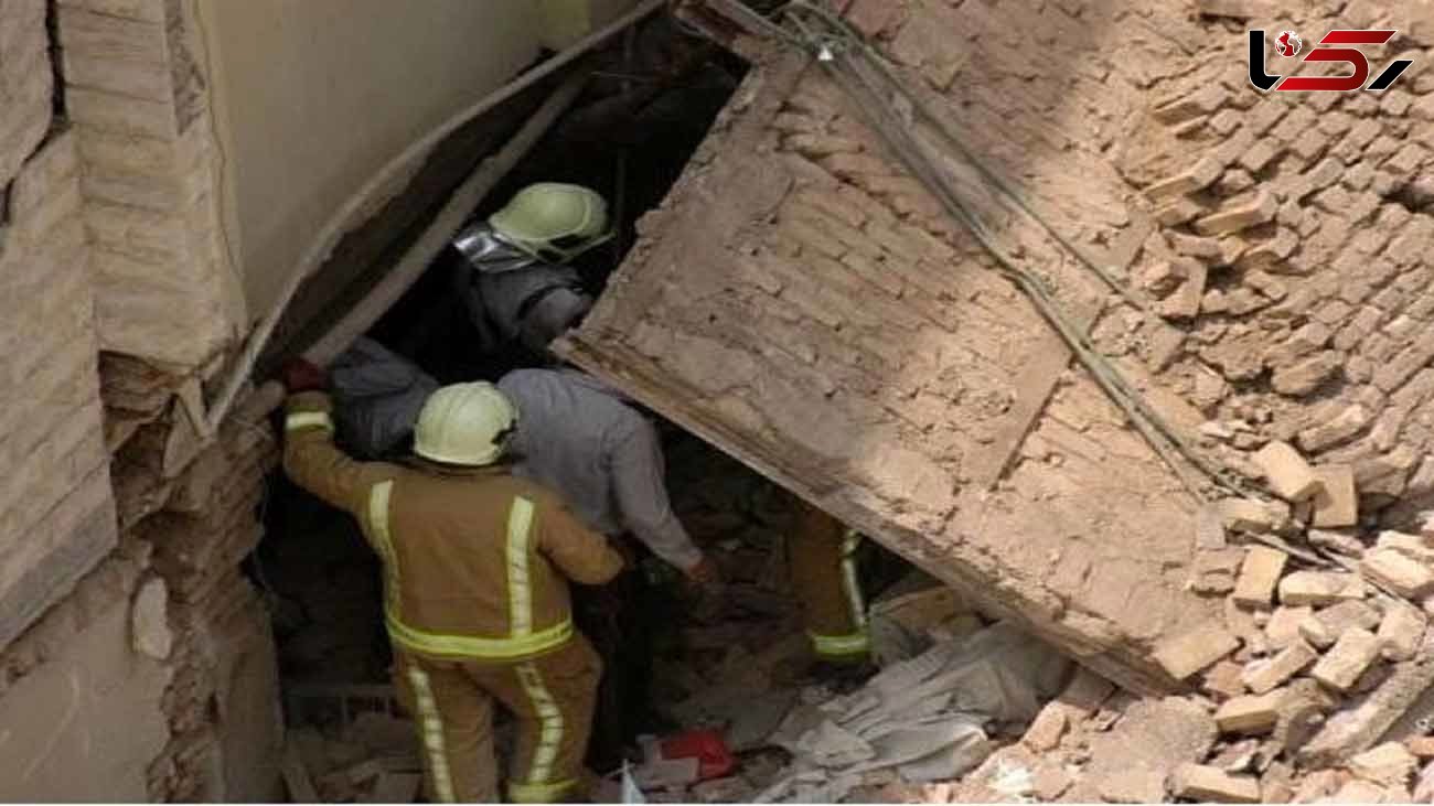 2 کارگر جوان  زنده زنده دفن شدند / در ساری رخ داد  + عکس