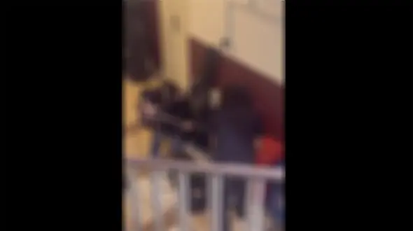 فیلم رقص و نوازندگی دانشجویان دختر و پسر وسط سالن دانشگاه هنر !
