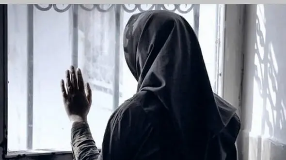 زن خائن دور از چشم شوهرش خانه مجردی داشت / اسماعیل مچ زنش را با هوشنگ گرفت!