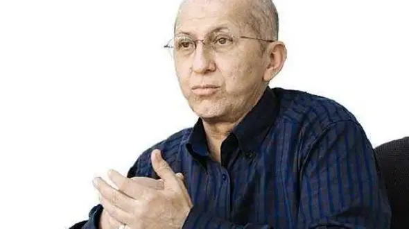 برنامه چیدند که پزشکیان و ترامپ باهم دیدار وتوافق کنند/ عده ای قصد دارند غنی سازی را به صفر برسانند