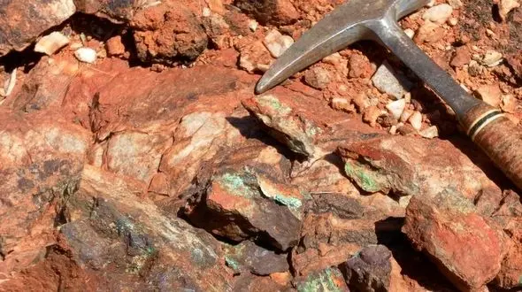 کشف ذخایر بزرگ مس به مساحت ۲ هزار هکتار در دلفان