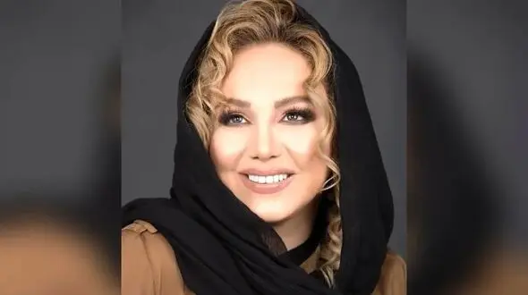 فیلم افتتاح جواهرفروشی مجلل بهنوش بختیاری دده خانم بامداد خمار / خانم بازیگر : برای هر نوع بودجه‌ای در مغازه طلا دارم و تخفیف خیلی زیادی هم میدم/ امیر نوری: به منم تخفیف خوبی داد...