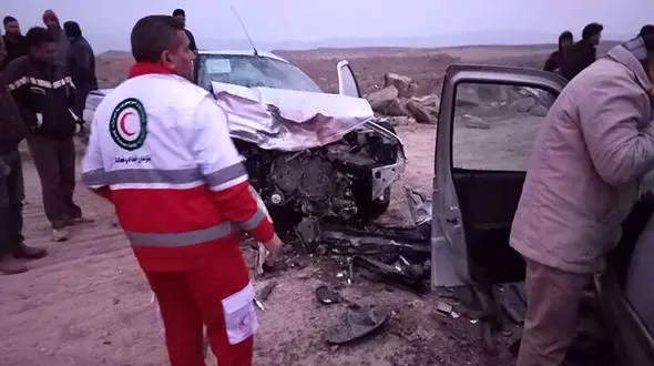 تصادف هولناک دناپلاس با پژو 405 در گلستان