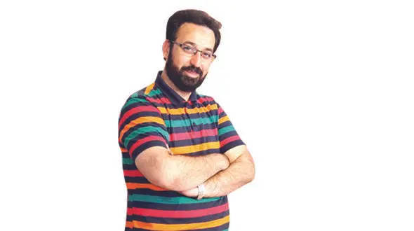 فرزاد جمشیدی مجری تلویزیون به فرانسه مهاجرت می کند + گفتگو