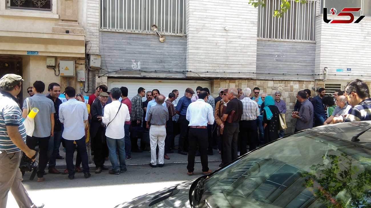 حضور و مداخله نیروی انتظامی در تجمع اعتراضی مستندسازان +تصاویر 
