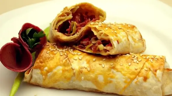 فینگرفود بورک با طعم ادویه کاری+دستور تهیه