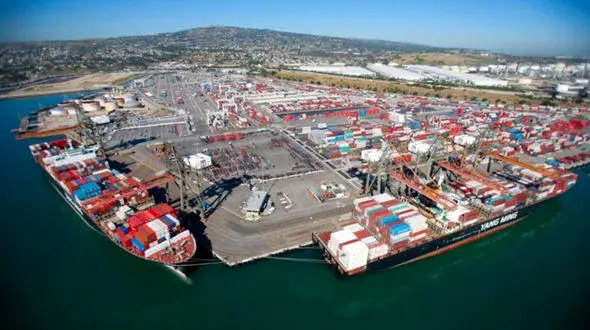 بنادر هند روی کشتی‌ های ایران بسته شد / کارمزد گزاف چین از محموله‌ های ایران