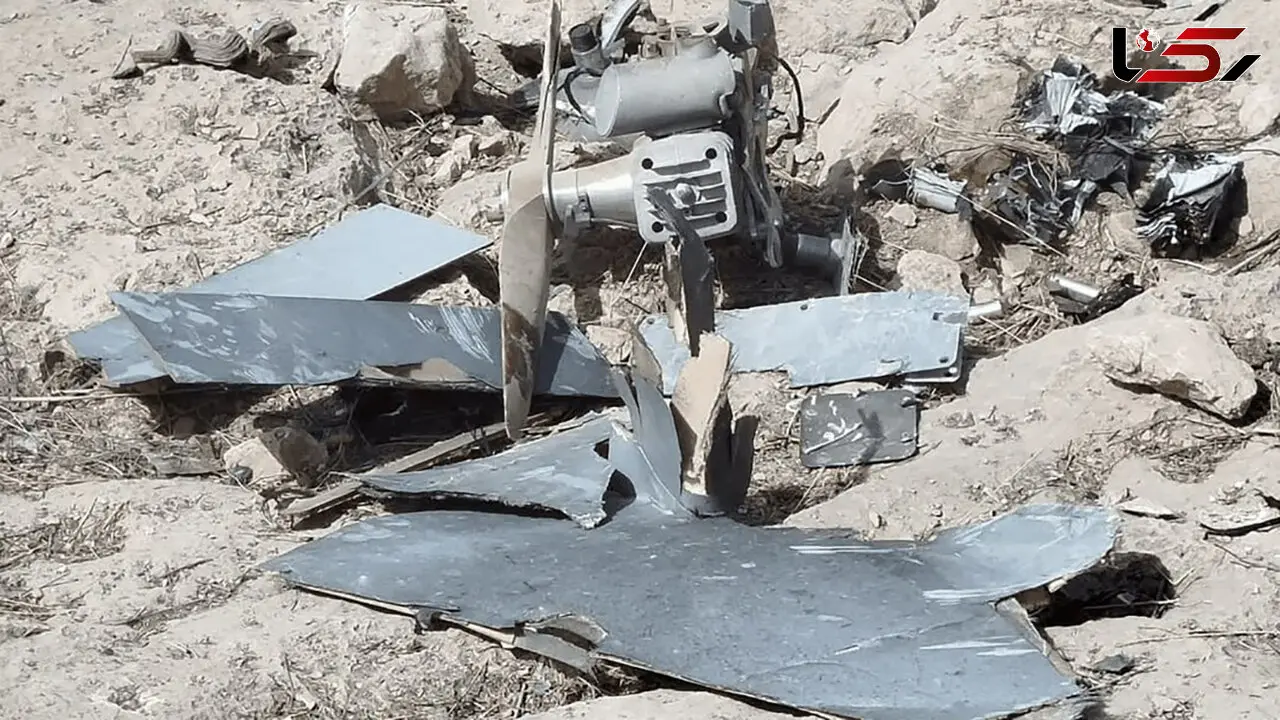 فیلم انهدام یک فروند پهپاد «لوکاس» در بندرعباس توسط رزمندگان سپاه + عکس