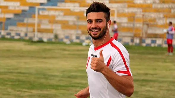 جریمه در انتظار هافبک مطرح فولاد 