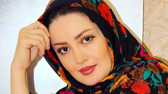 جذابیت و زیبایی هوش پران مادر شیلا خداداد / زیبایی خانم بازیگر به مادرش رفته !