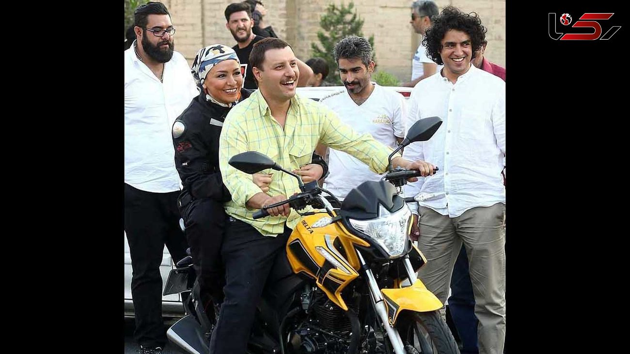 موتورسواری جواد عزتی به همراه همسرش+ عکس