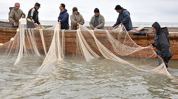 خطر کرونا در کمین صیادان 