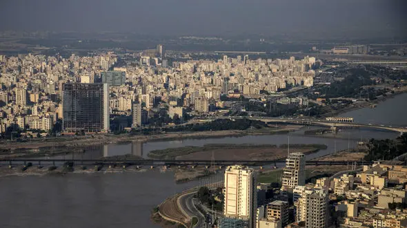 هوای دو شهر این استان در ایران قرمز شد ! / مردم از خانه بیرون نروند