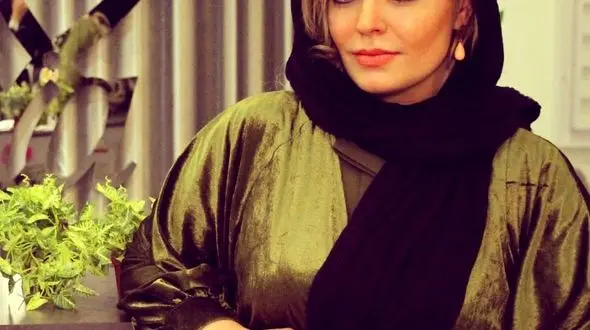 لباس عجیب سپیده خداوردی