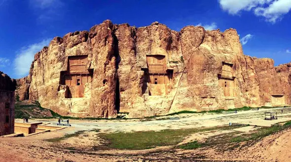 نقش رستم غرق شد! /  امروز اعلام شد 