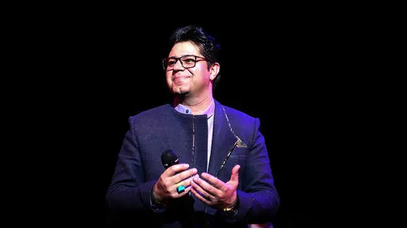 خواننده معروف برای شهید حججی می‌خواند