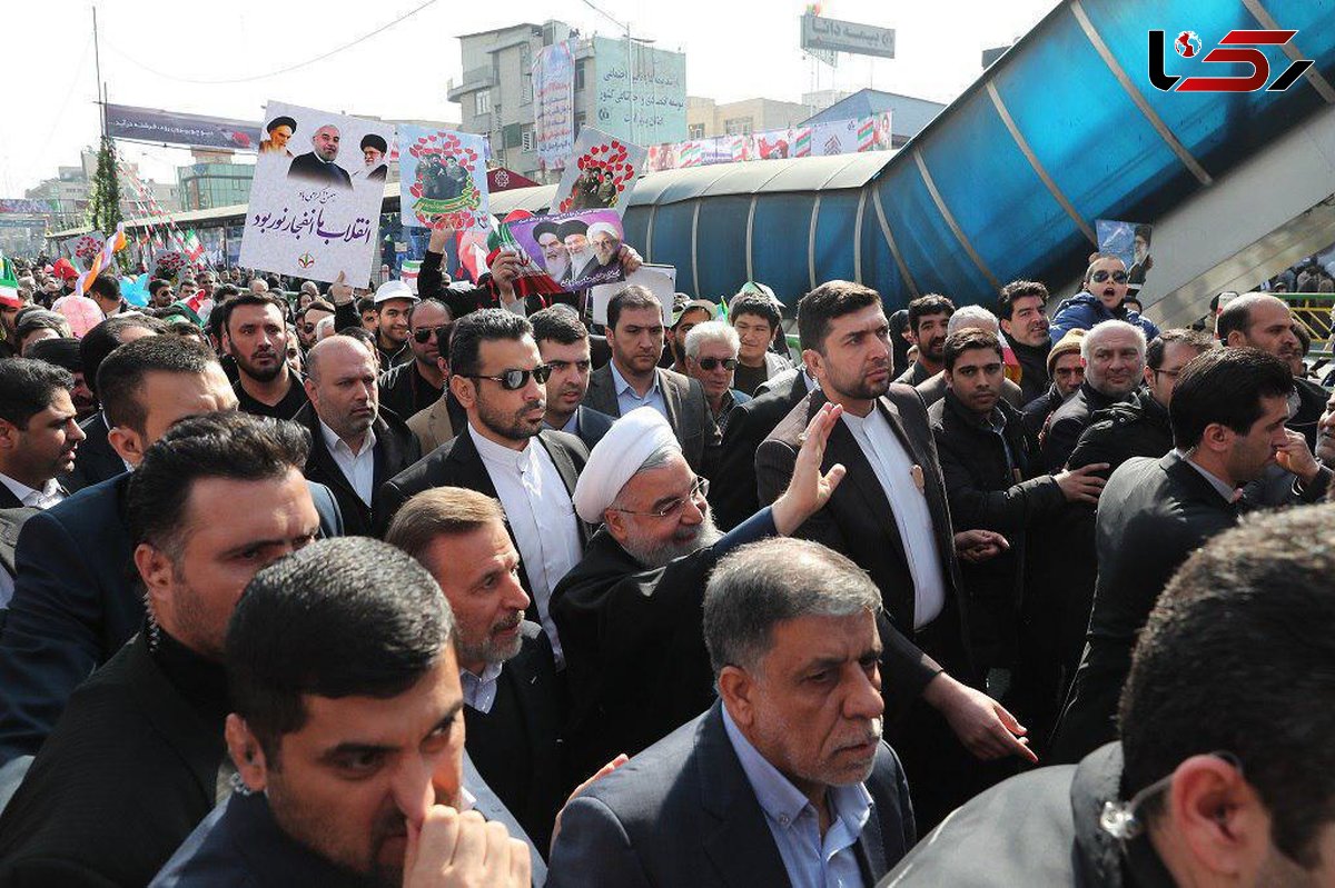 روحانی: برخی را از قطار انقلاب پیاده کردیم که می‌توانستیم پیاده نکنیم