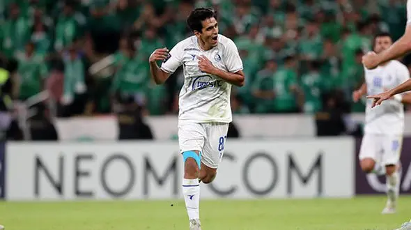 شوک به استقلال : غیب محمدحسین اسلامی تا پایان سال