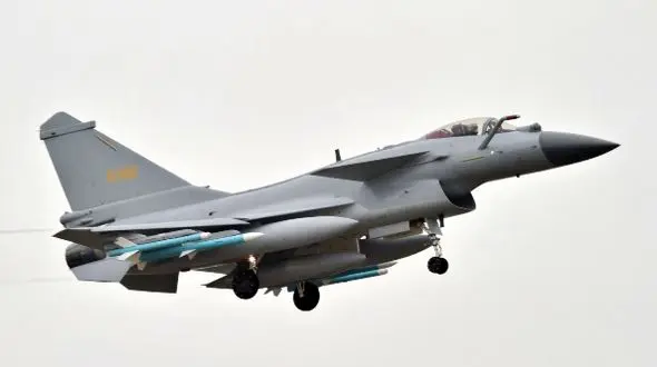 جنگنده جی 10 در برابر جنگنده‌های اسرائیلی: مقایسه قدرت و توانایی‌ها