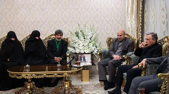 قالیباف: امیدواریم در شرایط سخت بتوانیم مسیر شهدا را ادامه دهیم