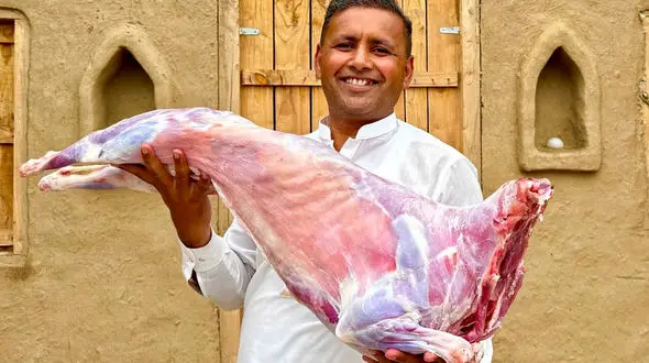 سفر به طعم‌ های روستایی پاکستان؛ بریانی بره به دست آشپز مشهور + فیلم