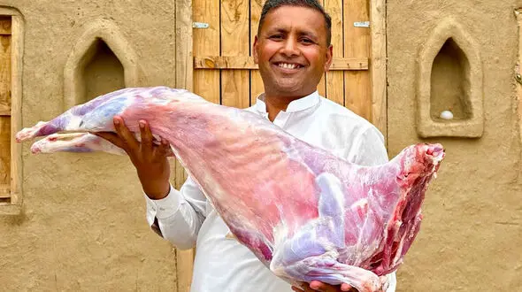 سفر به طعم‌ های روستایی پاکستان؛ بریانی بره به دست آشپز مشهور + فیلم